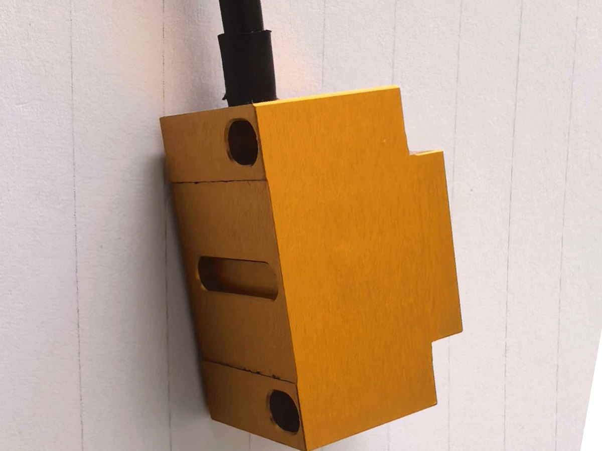 Readhead side view